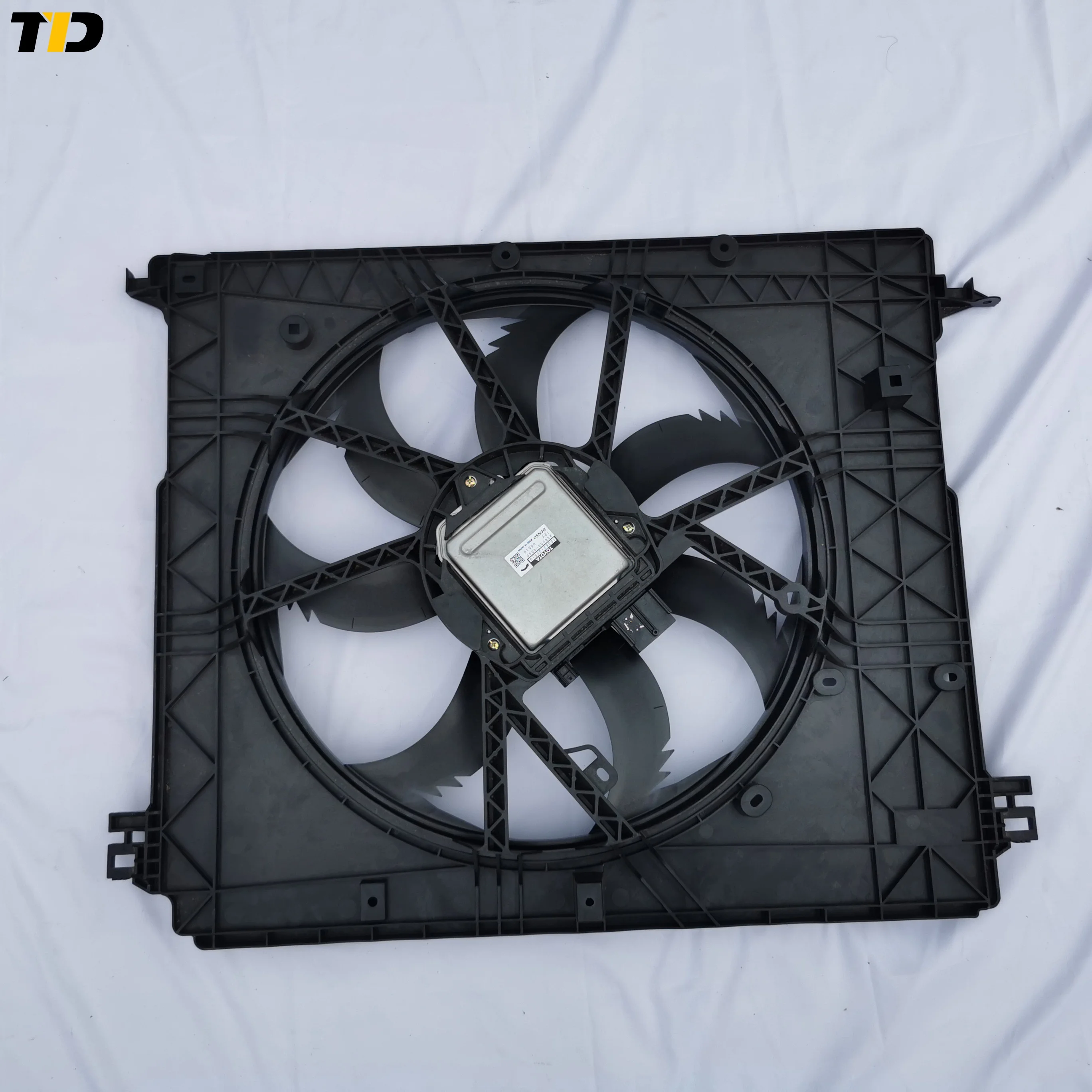 16360-F0100 Fan Assembly for Toyota Highlander 16360-F0100