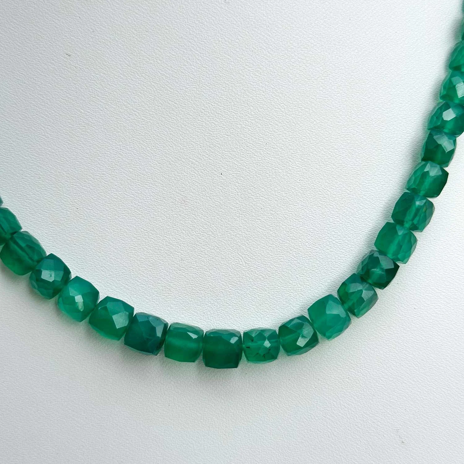 Hot Selling 6m 8mm Natural Green Onyx Faceted Cube Gemstone Fashionable Beads Necklace for Jewelry Making 925 Silver Necklace