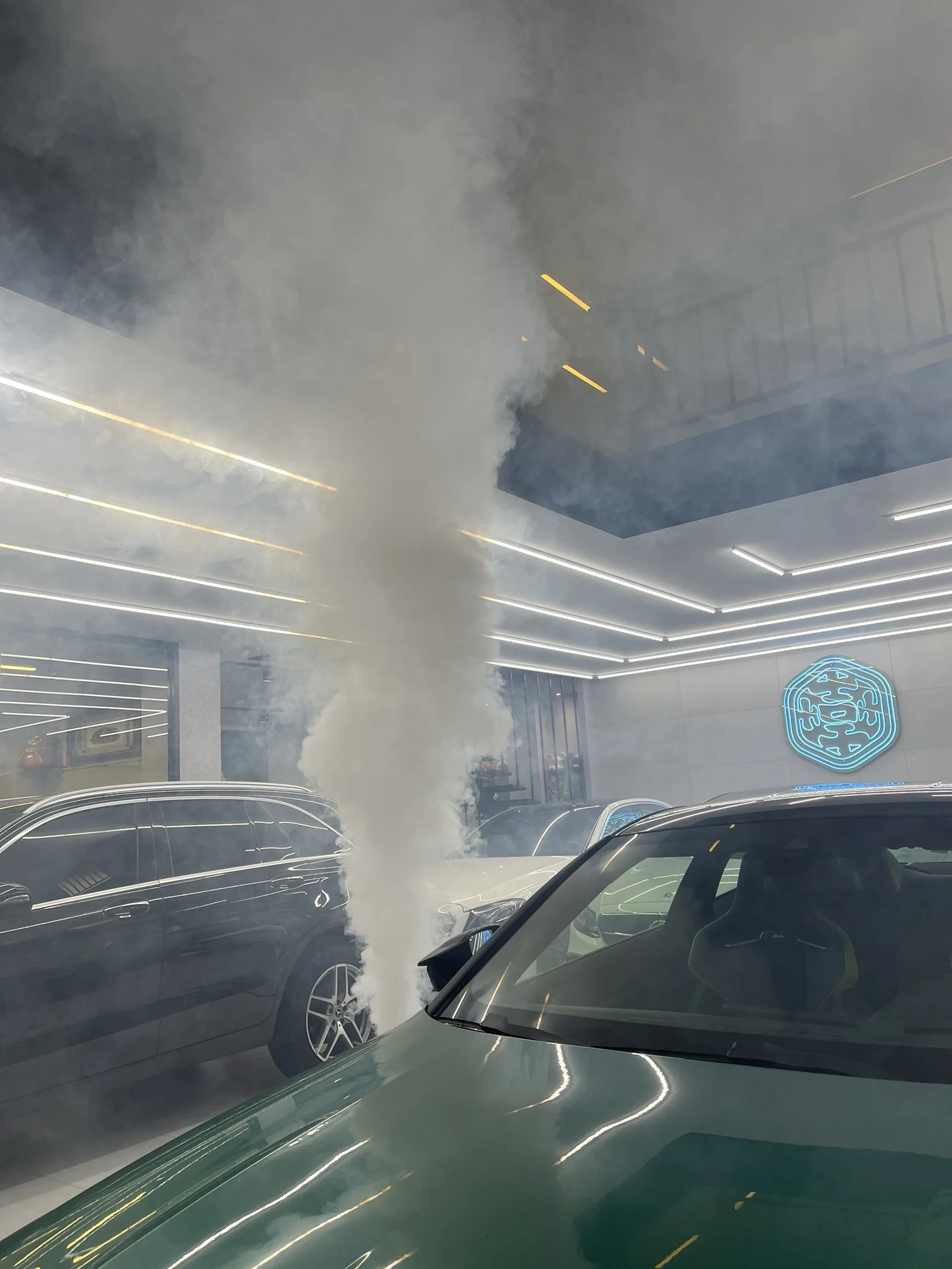 Free Shipping with remote control disinfecting equipment fog machine