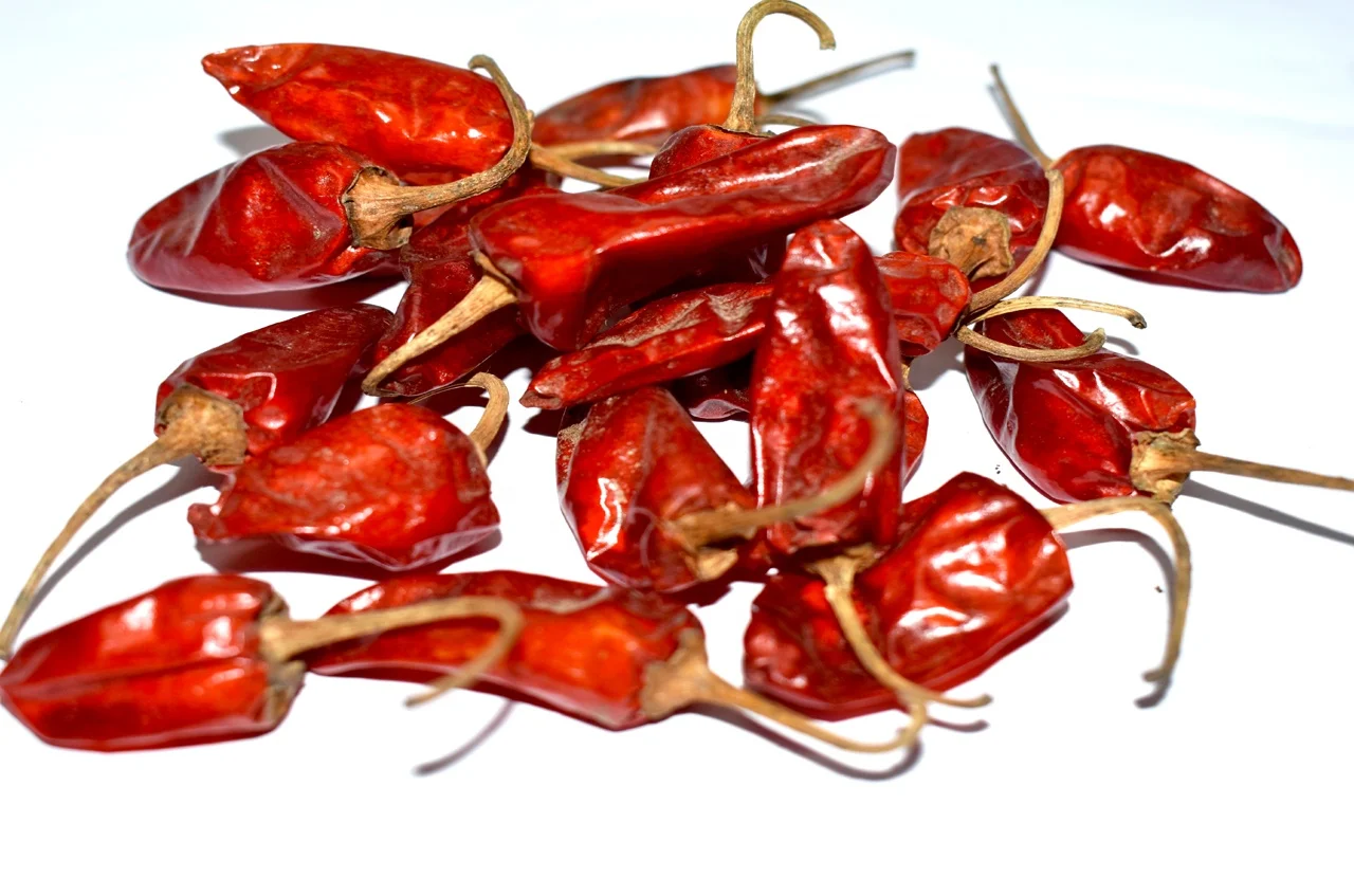 
Top Grade Natural Red Super Spicy Salted 11cm Size Dried Raw Vietnam Chilli 