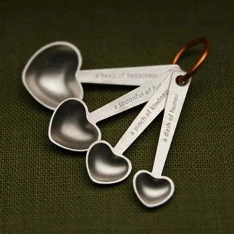 Metal Measuring Heart Look Spoon Flat Customize  Design handle Attached Gold polished Spicy Sugar Coffee measuring spoon set