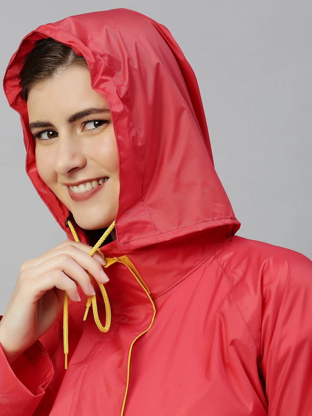 Long Rain Coat OEM New Design Black Waterproof Raincoat Fashion Women Men Long Rain Coat Jacket Hooded With Custom Logo