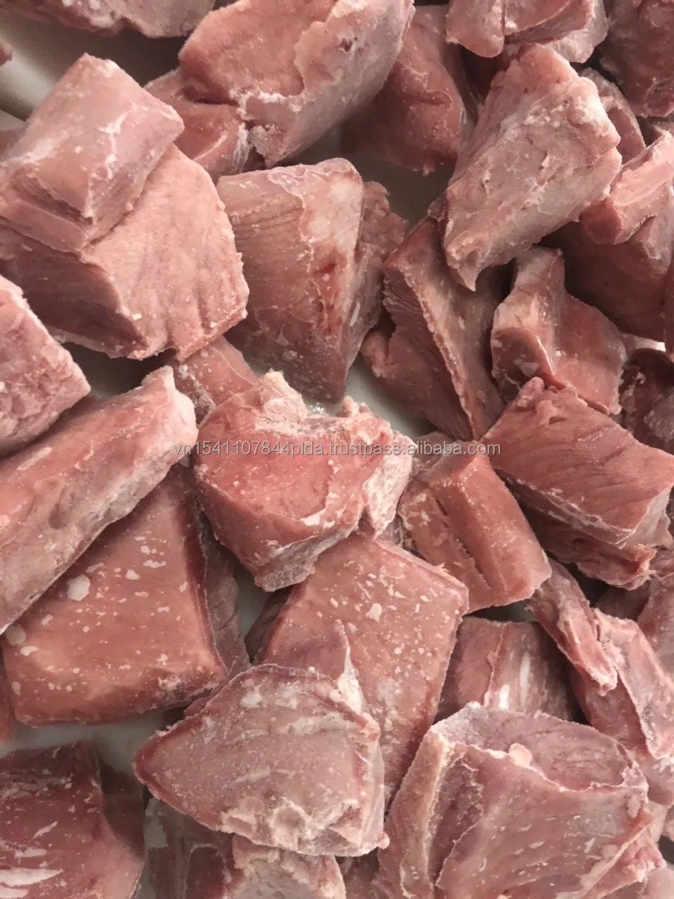 Frozen yellow fin Tuna  steak no CO ( natutal) ( Hand cutting)