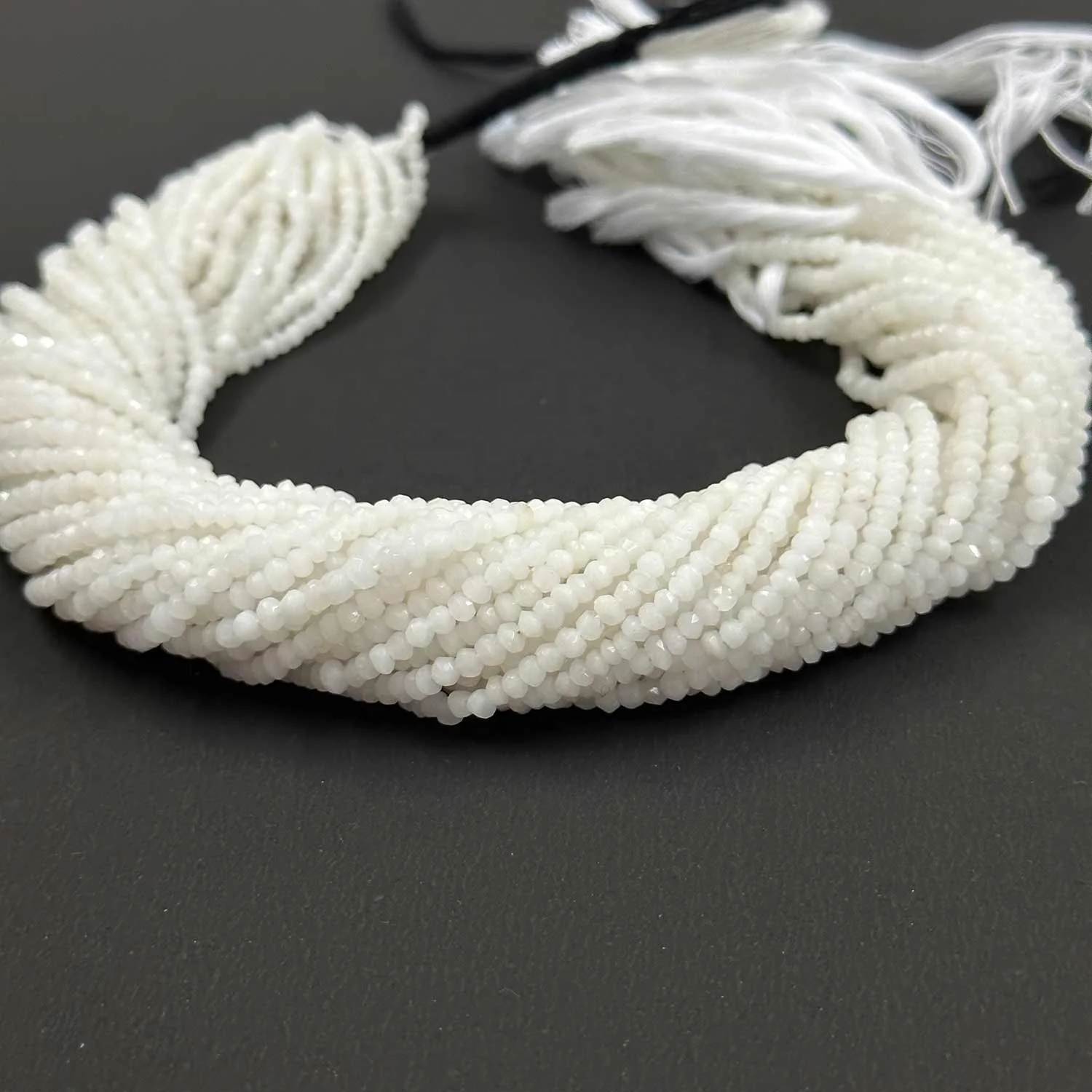 Affordable Price 3mm Natural White Agate Faceted Rondelle Loose Gemstone Beads for Bracelet Making Custom Size Genuine Beads