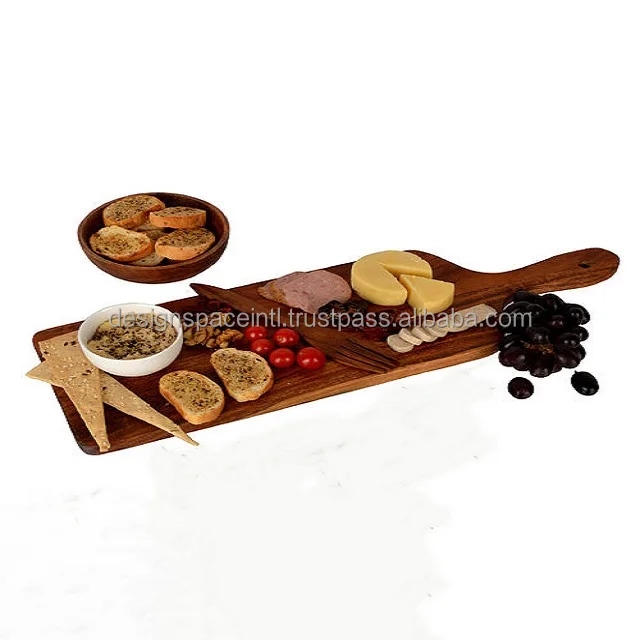 Простой сервировочный столик из дерева акации по разумной цене