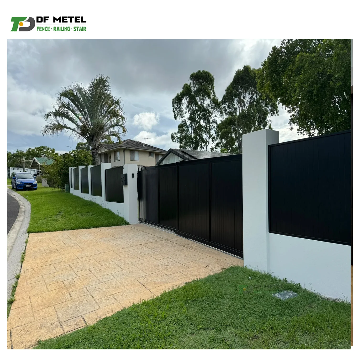 DF Wholesale outdoor wood plastic villa garden fence board waterproof and moisture-proof outdoor WPC fence Co-extruded Fencing