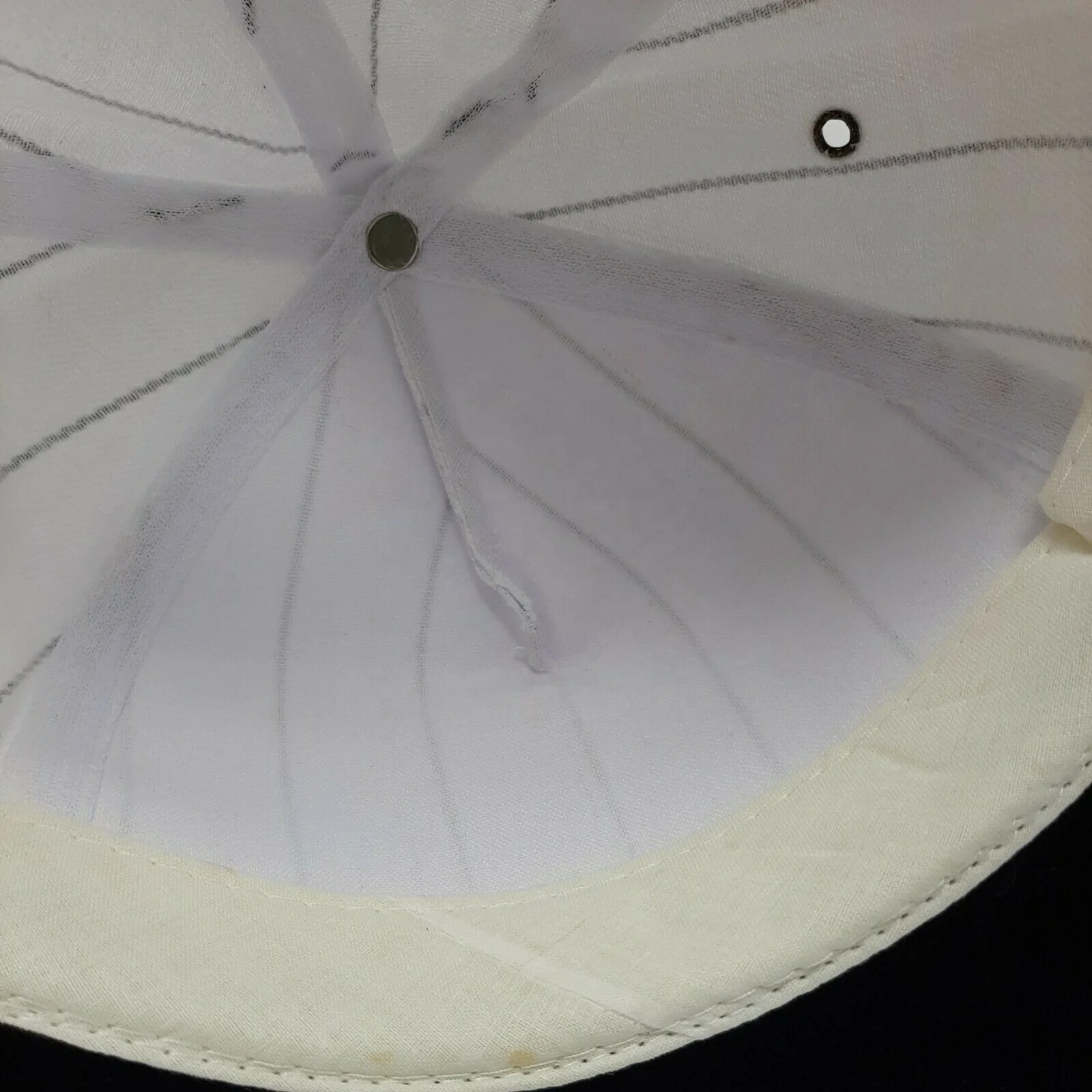 Wholesale OEM Cheap Price Cotton Custom Snapback Hat Cap Blank Snapback Flat Brim |White & Black Pinstripes Dad Hat Snapback Cap