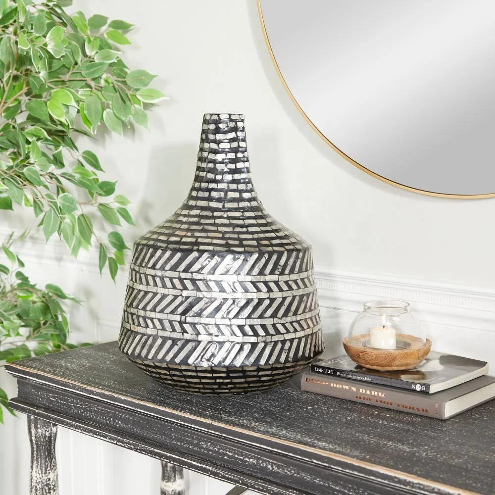 Manufacturer high quality black shell contemporary vase capiz vase decor tabletop flower vase mother of pearl inlay for home