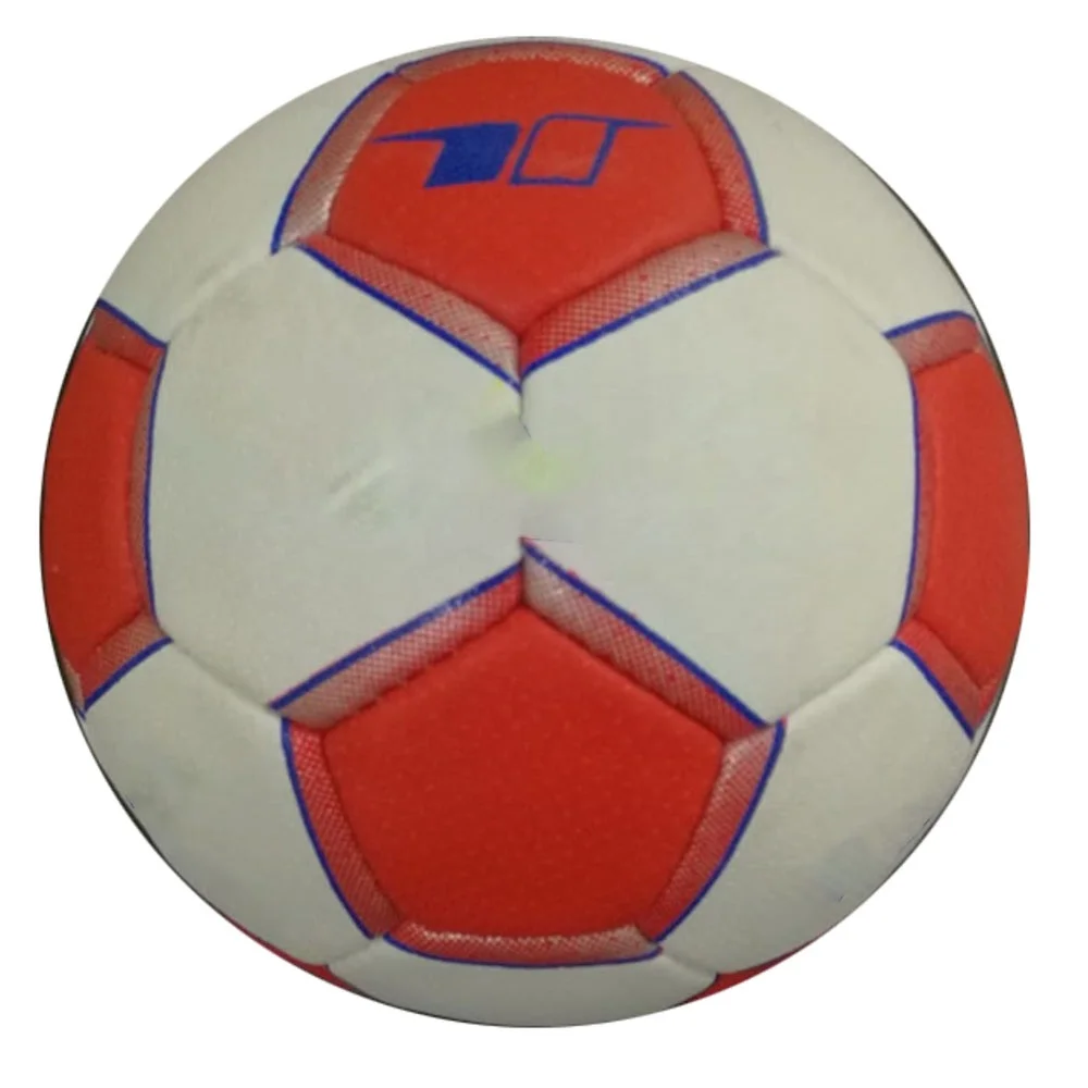Хорошее качество спортивный тренировочный футбольный мяч размер 5 ламинированный из искусственной кожи высокое сделано в Пакистане
