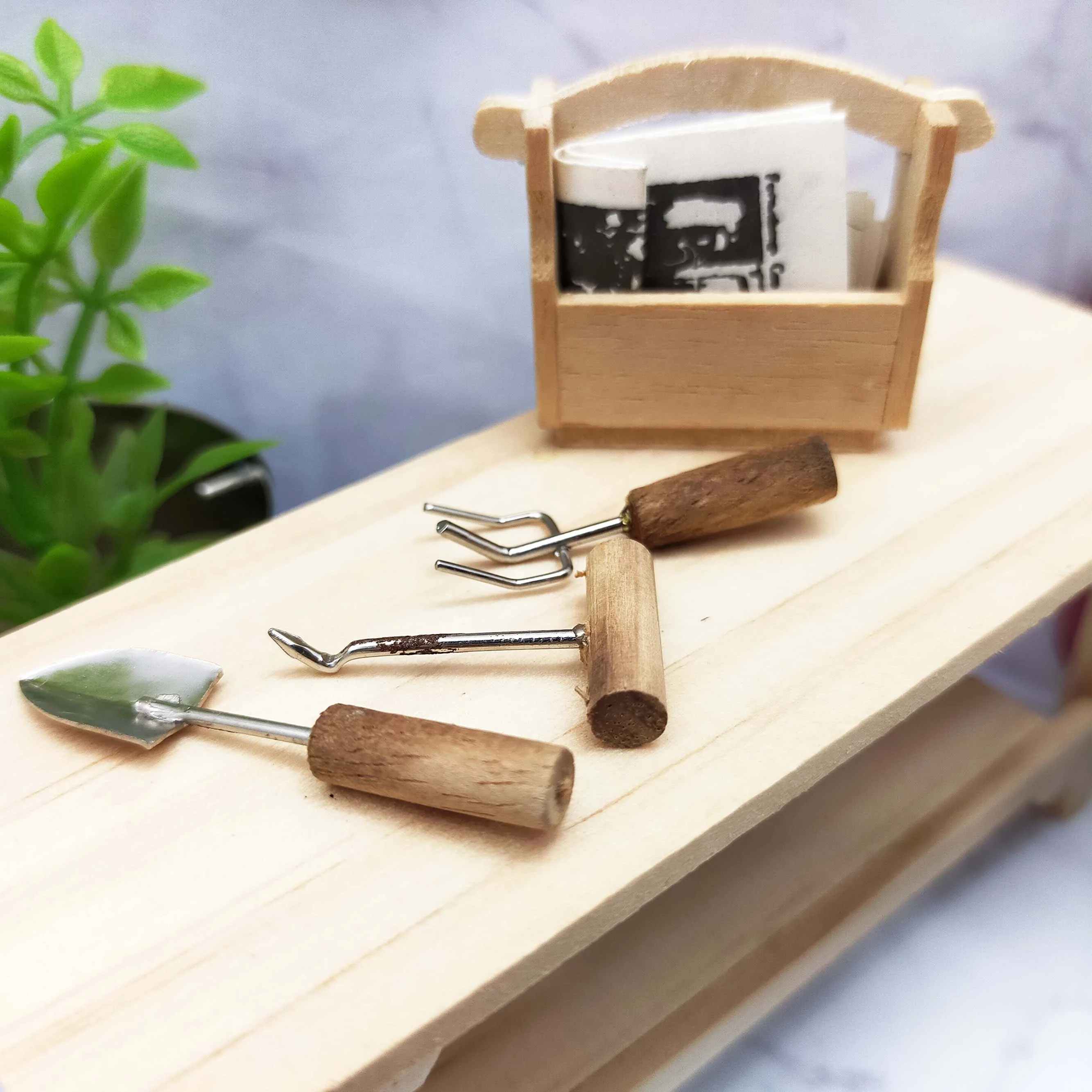 Miniature Dollhouse Scale 1:12 Tools & Buckets Set