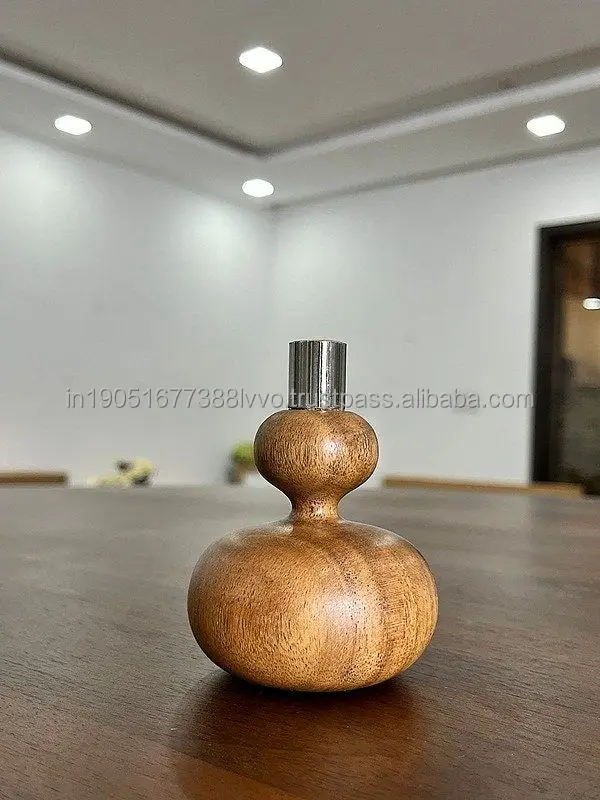 Handmade Wooden Candle Pillar stylish  set of 3 stylish candle holder for home decoration in wholesale price