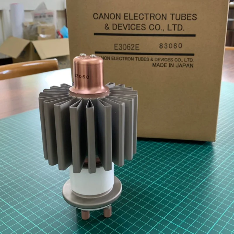 Высокочастотный металлический керамический электронный трубчатый Триод 7T85RB