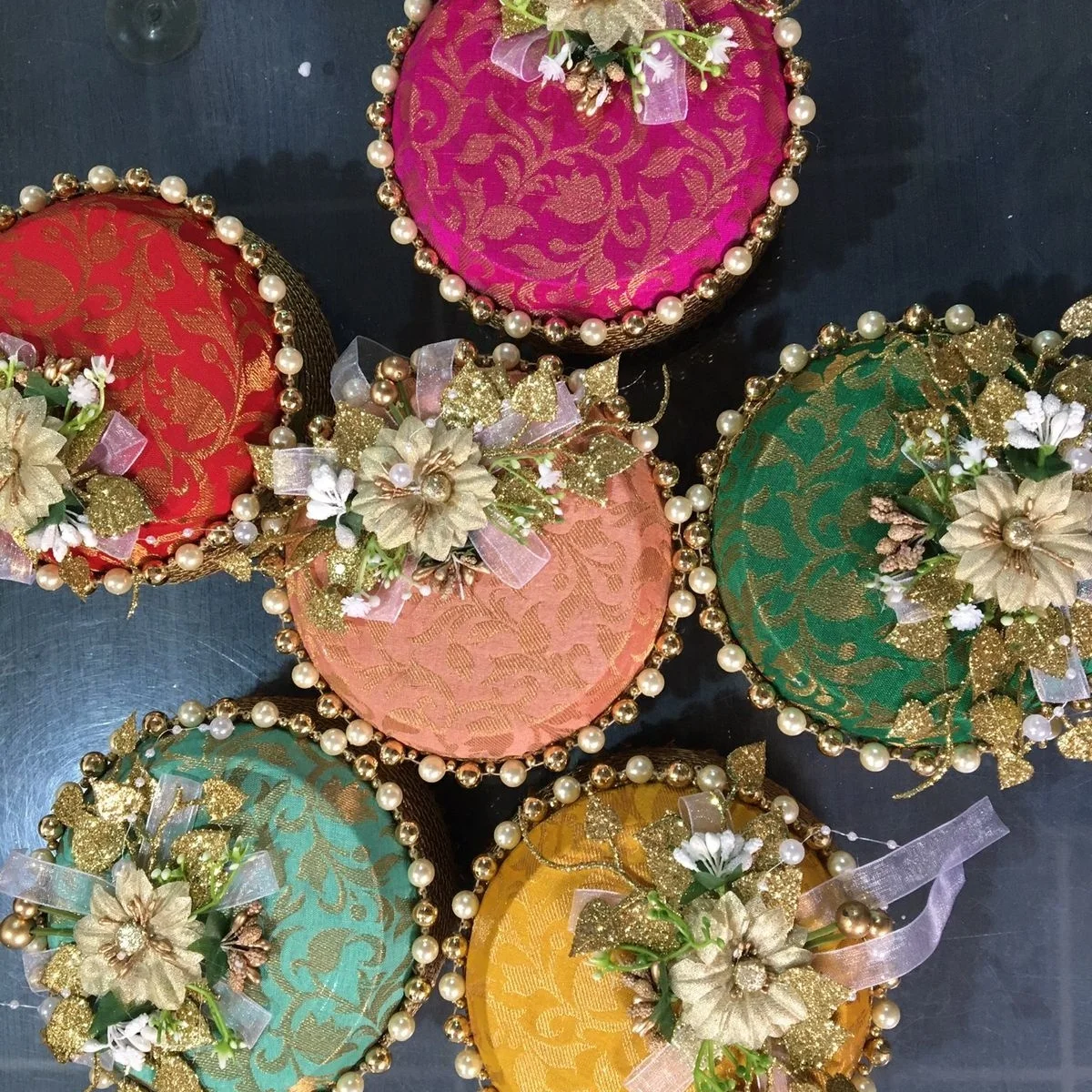 Indian handmade decorative Round Shape wedding favors return gift dry fruit candy cash Jewelry gift boxes Wedding Favor