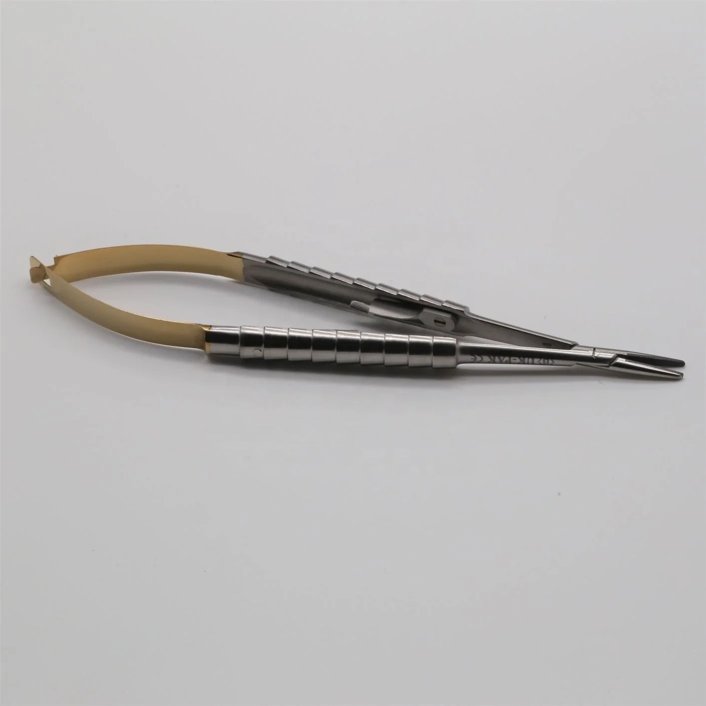 Dental Castroviejo Needle Holder