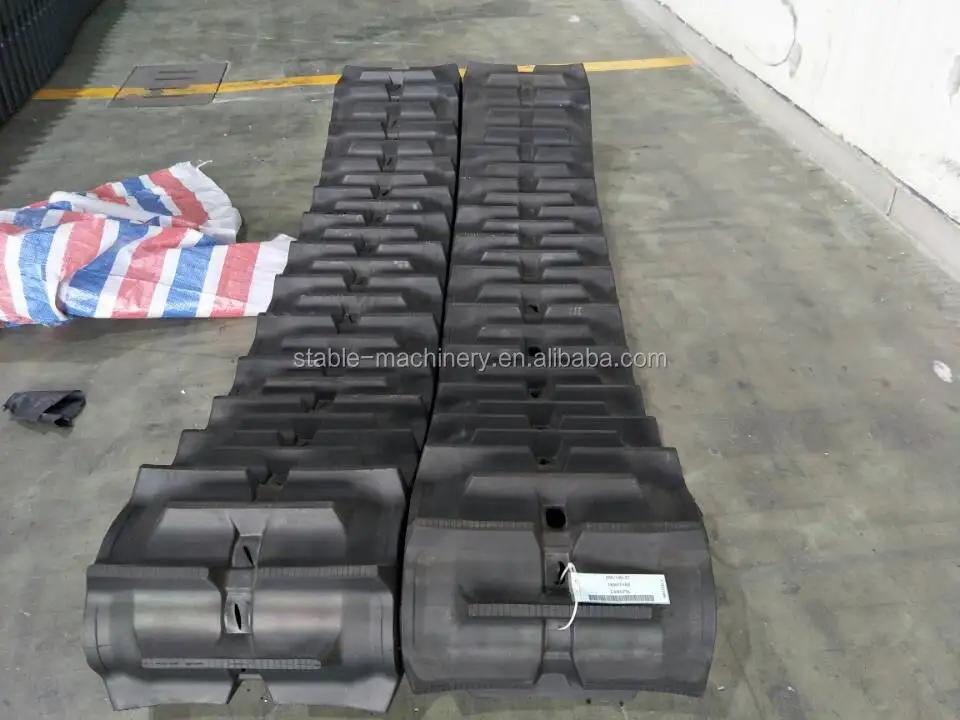 2024 best price manufacturer OEM KUBOTA Spare Parts 4509056 Engineering Rubber Track
