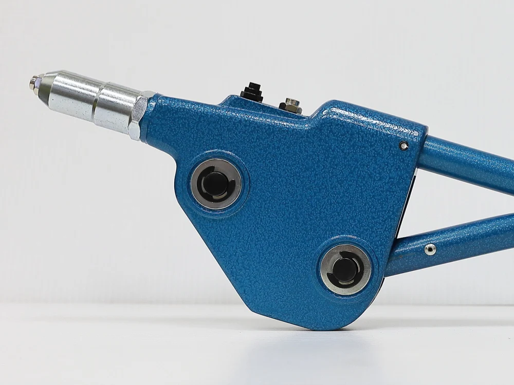 RIVET HAND TOOLS