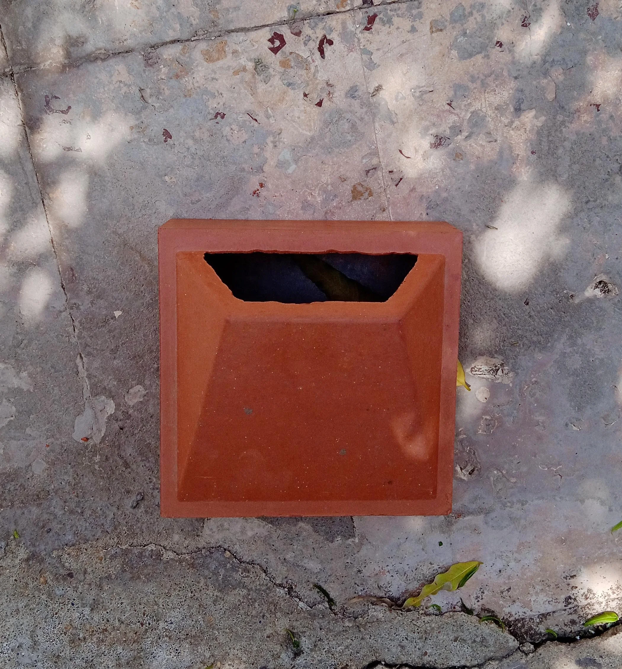 Глиняный терракотовый полый ветровой Блок 20x20x60 мм, кирпичи, плитка, используемая для облицовки стен, изготовленная в Индии