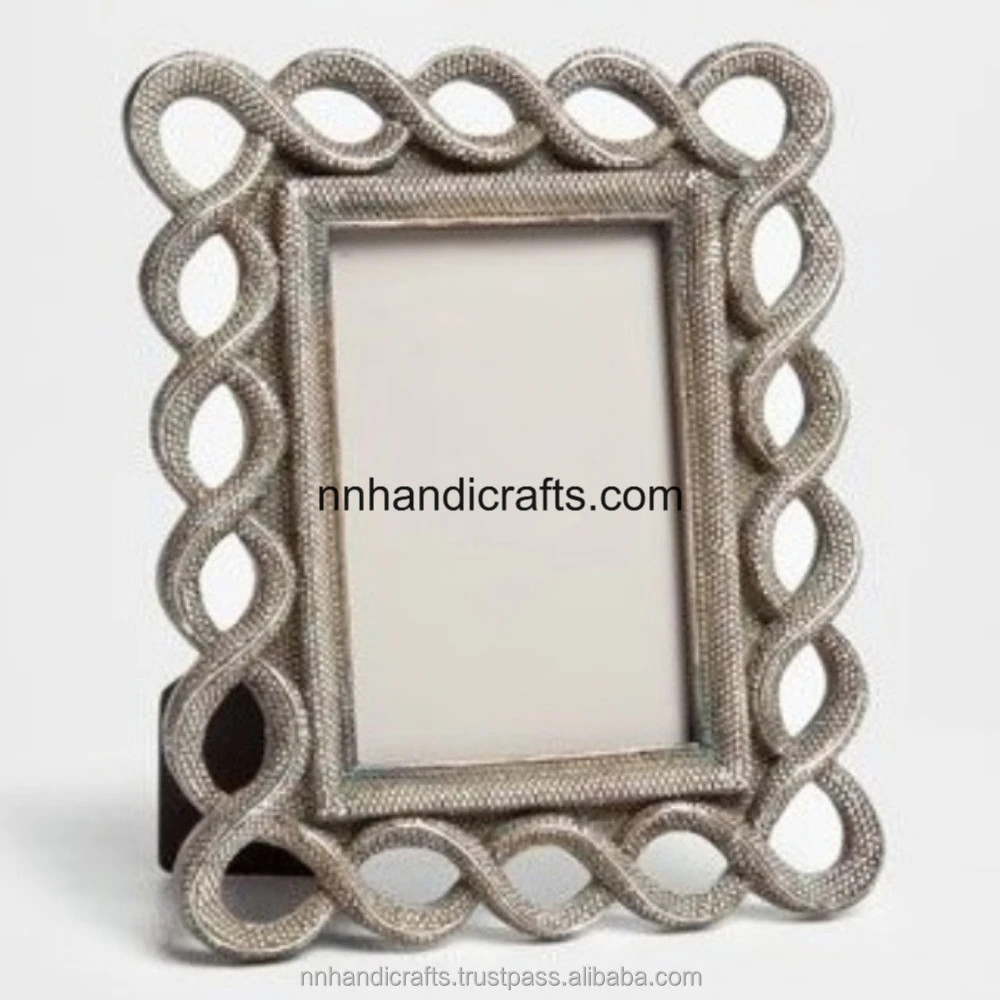 Postmodern Metal Steel Silver Powder Coated Rectangular Hammered Wall Frames Photo Frame Table top Photo Frame For Husband Wife