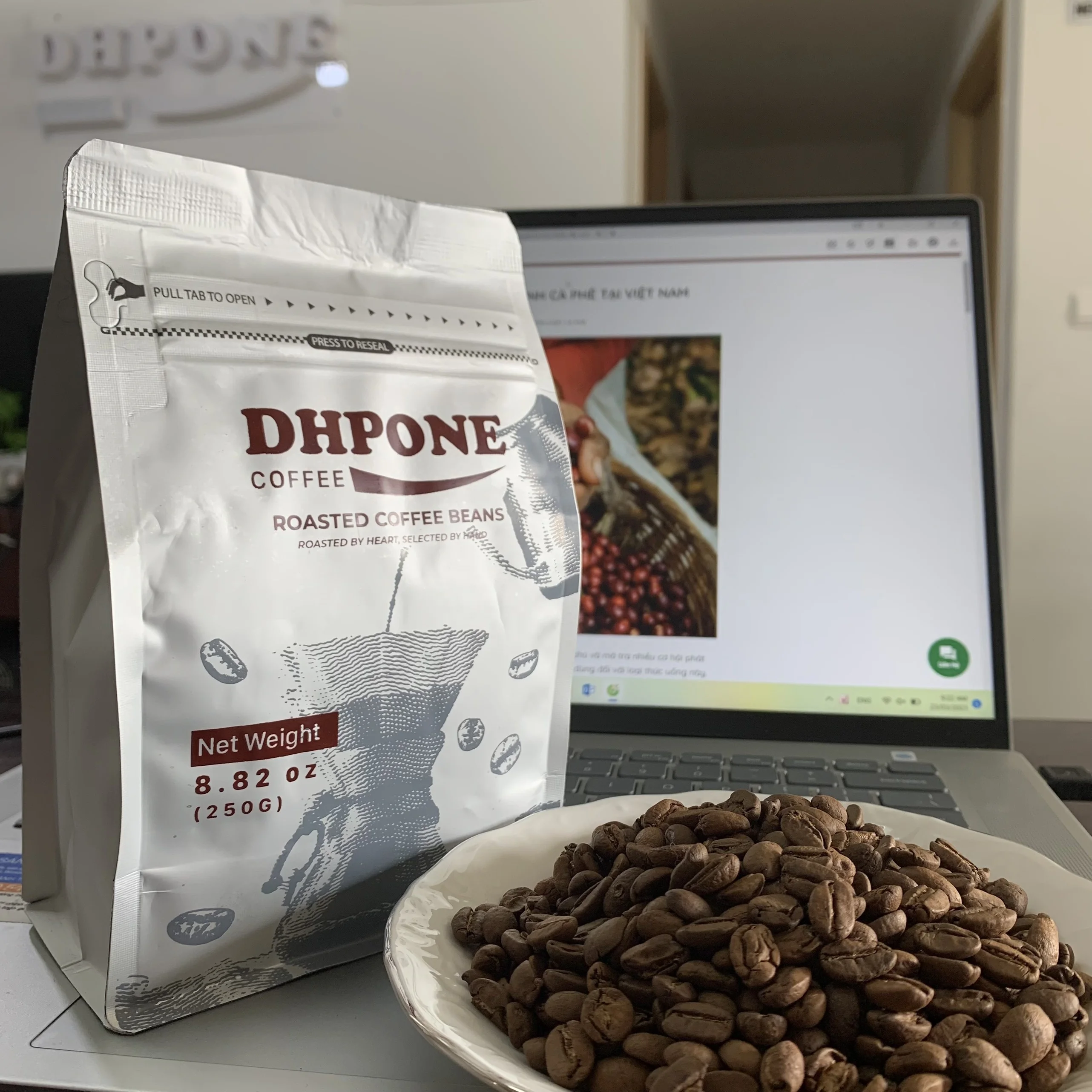 Кофейные зерна кофе в одностороннем клапане фирменный пакет dhpus индивидуальная упаковка по запросу от Дак лак