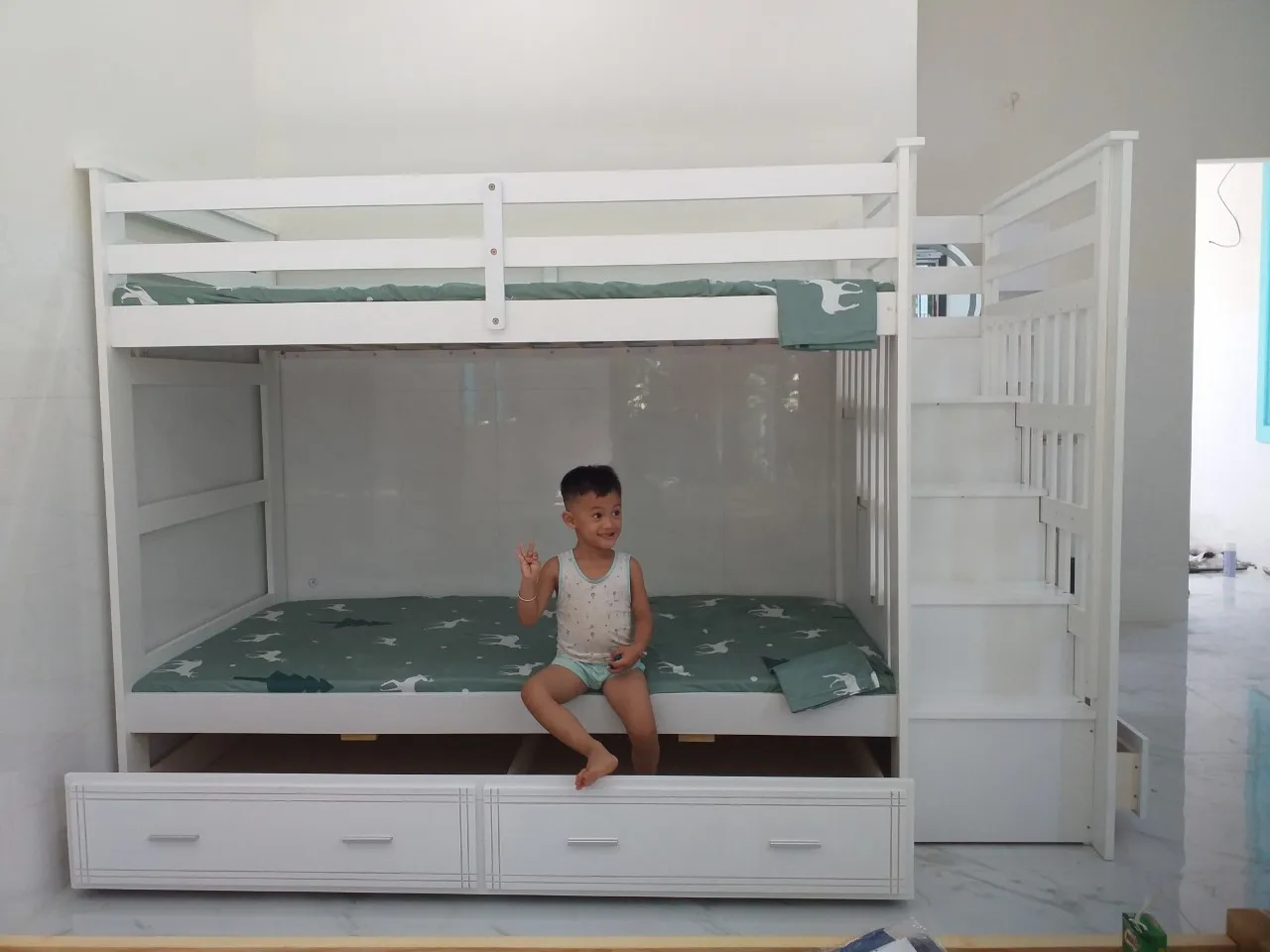 Tan Nhat Trung Modern Bedroom Furniture New Design - Wooden Bunk Beds for All Ages - Directly from Factory in Vietnam