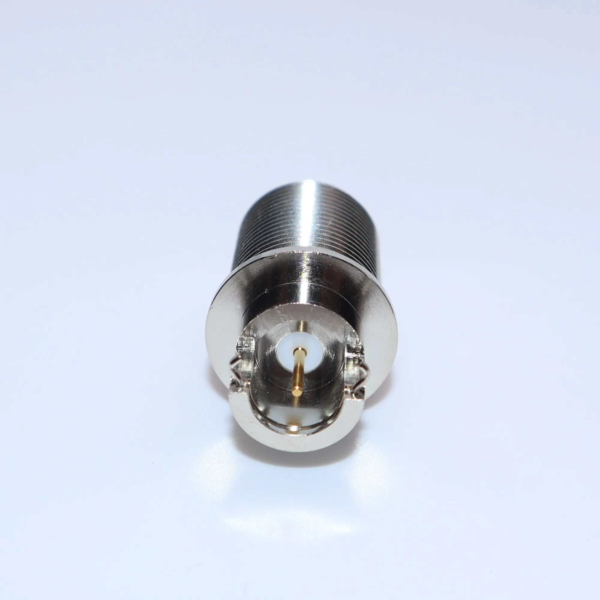 Heavy-Duty N Type RF Coaxial Connector with V-BITE Jack for Secure Mounting