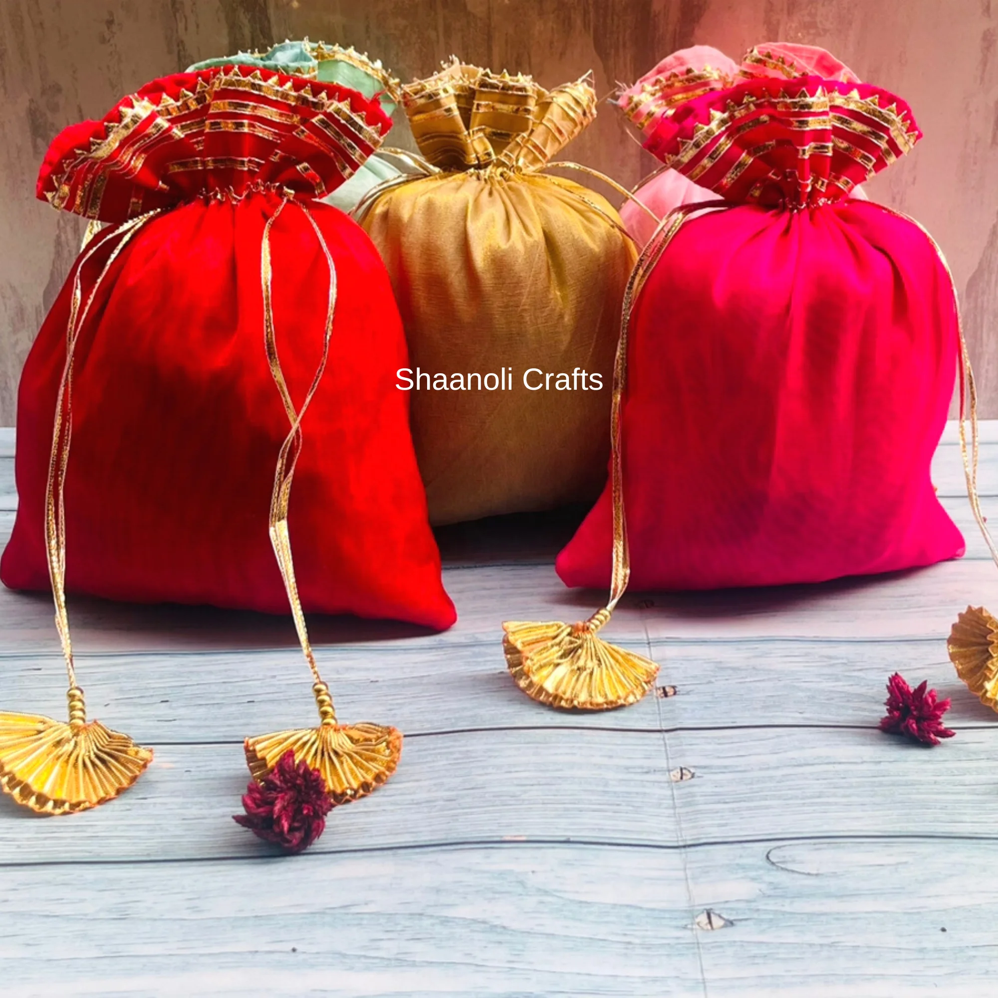 Premium Quality New Arrival Organza Gota Work Pouches For Candy Packing Return Gift Bags Organza Pouches For Wedding