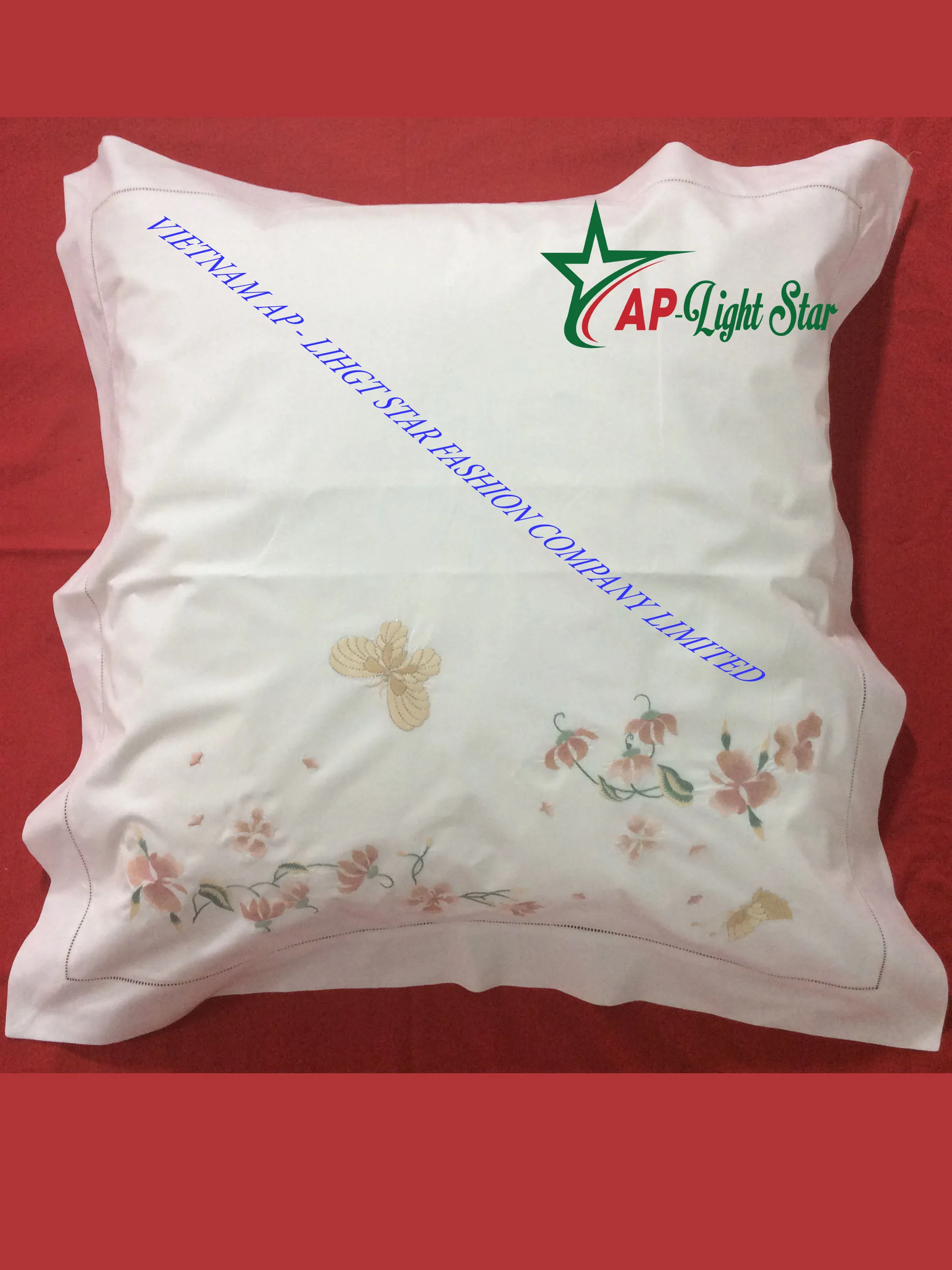 Beautifully Hand-Embroidered Pillows Award-Worthy Cross Stitch and Crochet Kit Handmade Technique