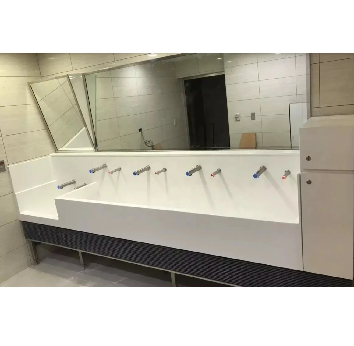 Бесконтактный датчик из нержавеющей стали краны и сушилка для рук с дозатором мыла настенный тип