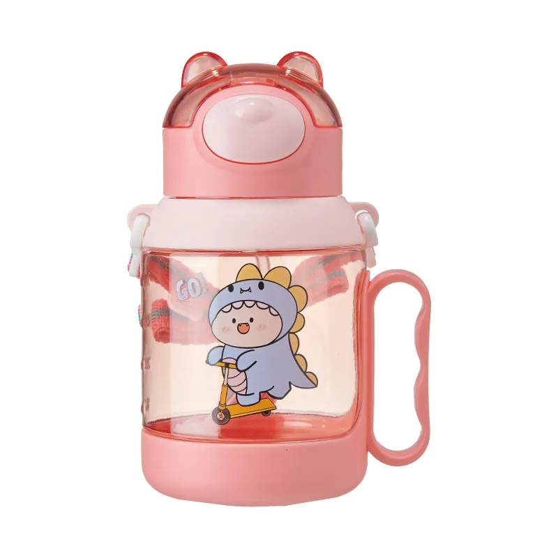 Cute children with straw cup with straw water cup summer students high value outdoor plastic cup kindergarten carrier