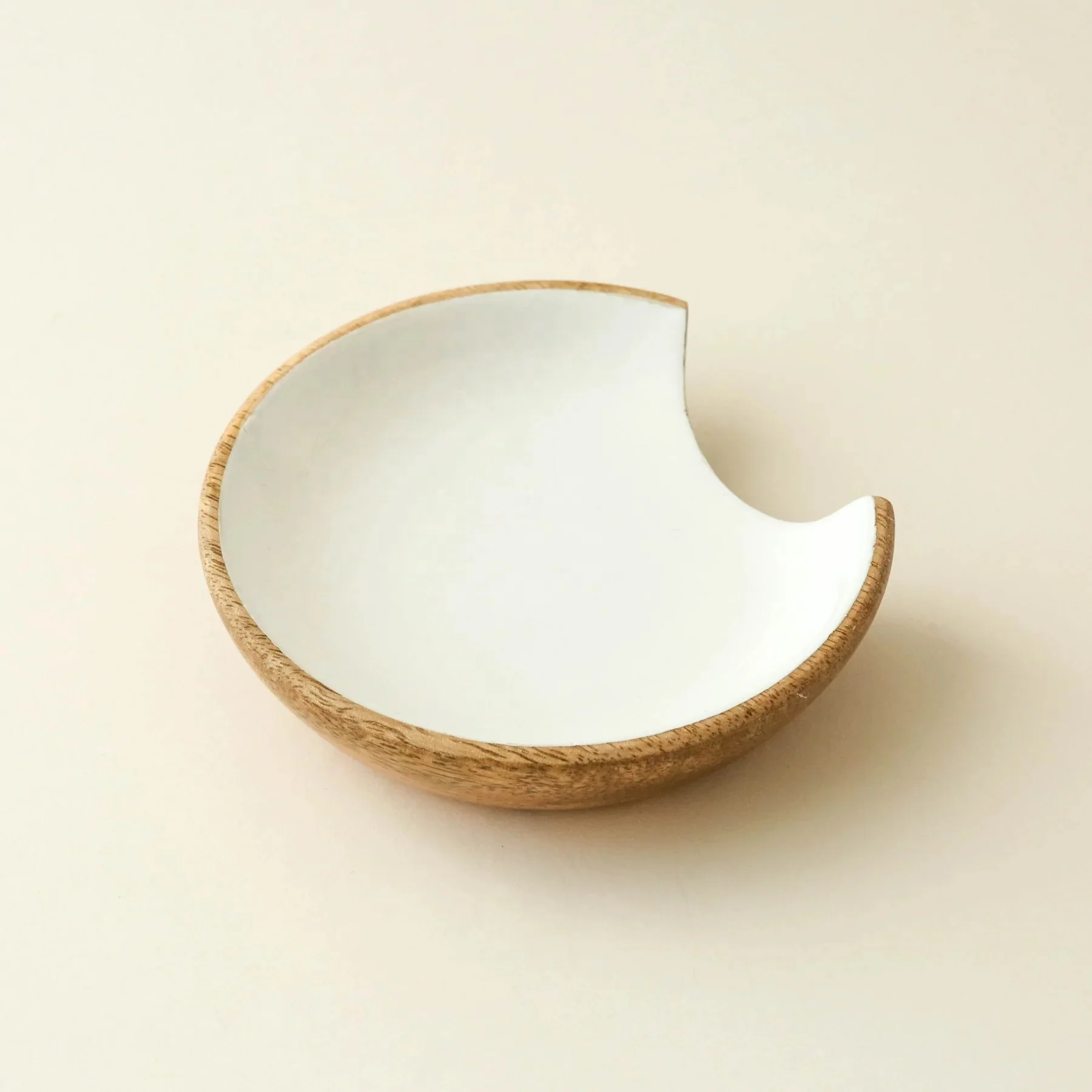 2025 New Arrival Pretty mango wood spoon rest lined with white enamel Spatula Holder for Cooking by ZAM ZAM IMPEX