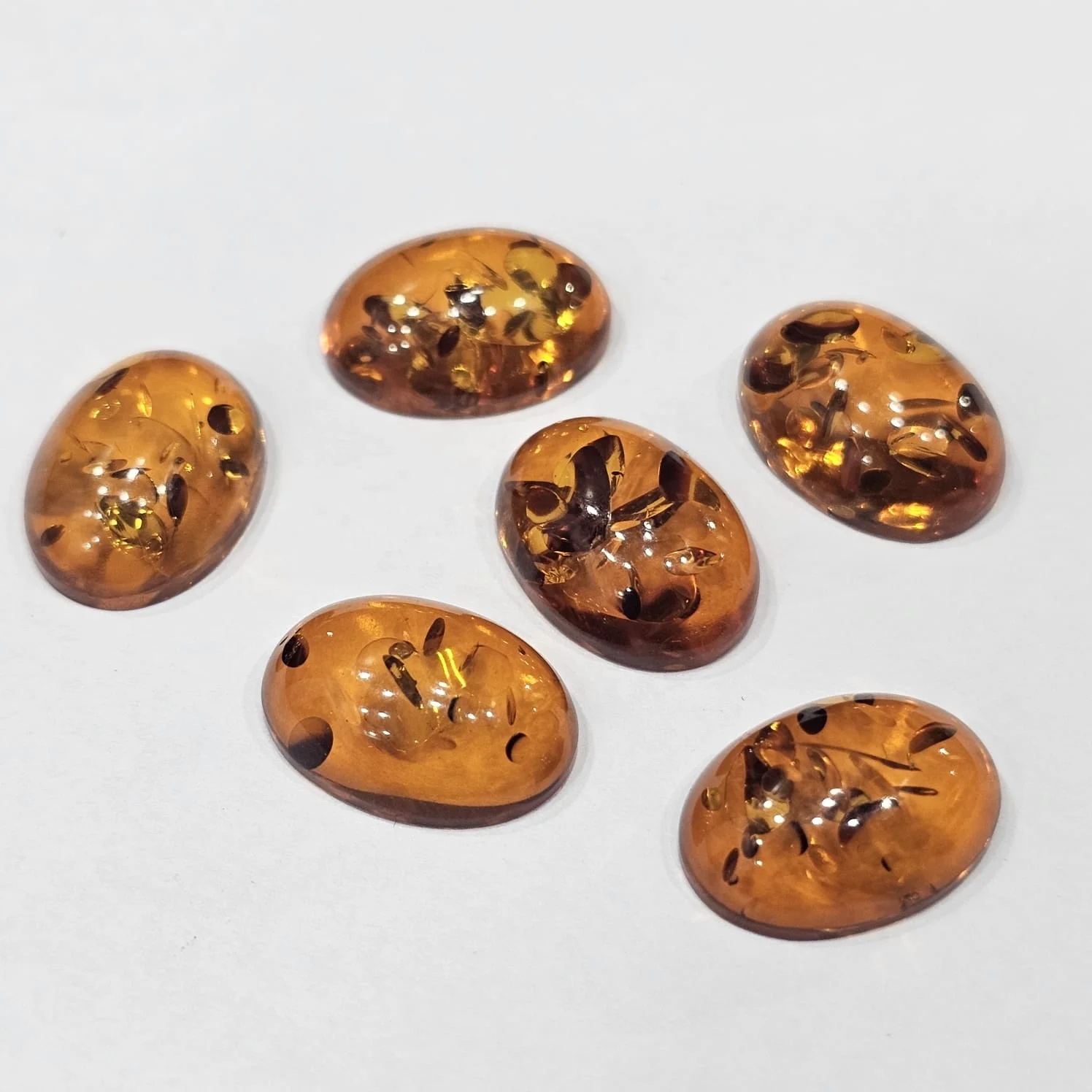 High Quality Natural Honey Pressed Baltic Cabochon Oval Shape Polished Amber Loose Gemstone for Jewelry Making for Rings