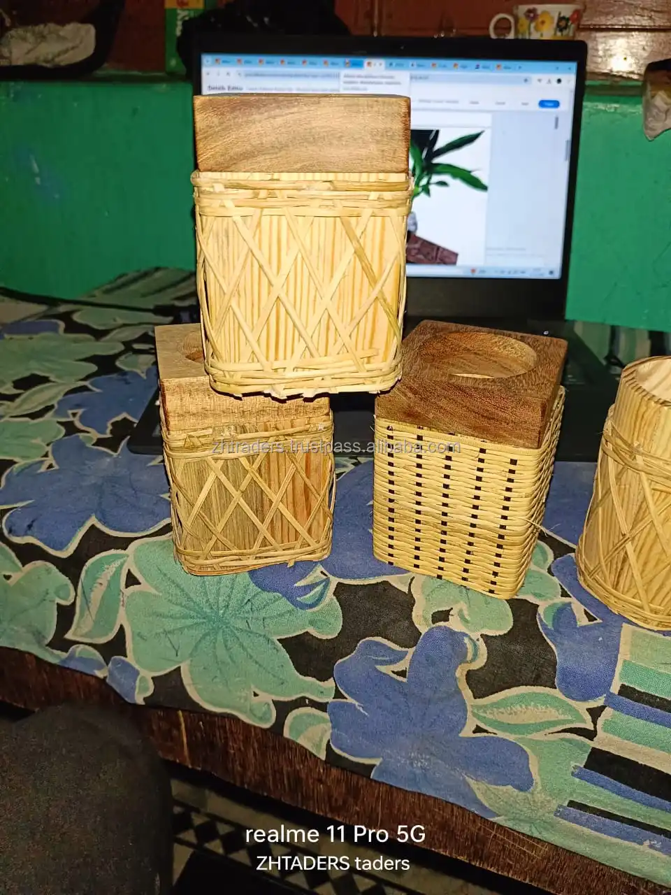 new desgein Best Wicker Rattan & Wooden Incense Bakhoor burner holder for arabic gifts with custom logo size shape