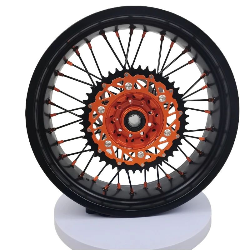 New Design Motorcycle Supermoto Modified Wheels CNC Wheel Hub 16 17 Inch Rims with Disk Brake For KTM