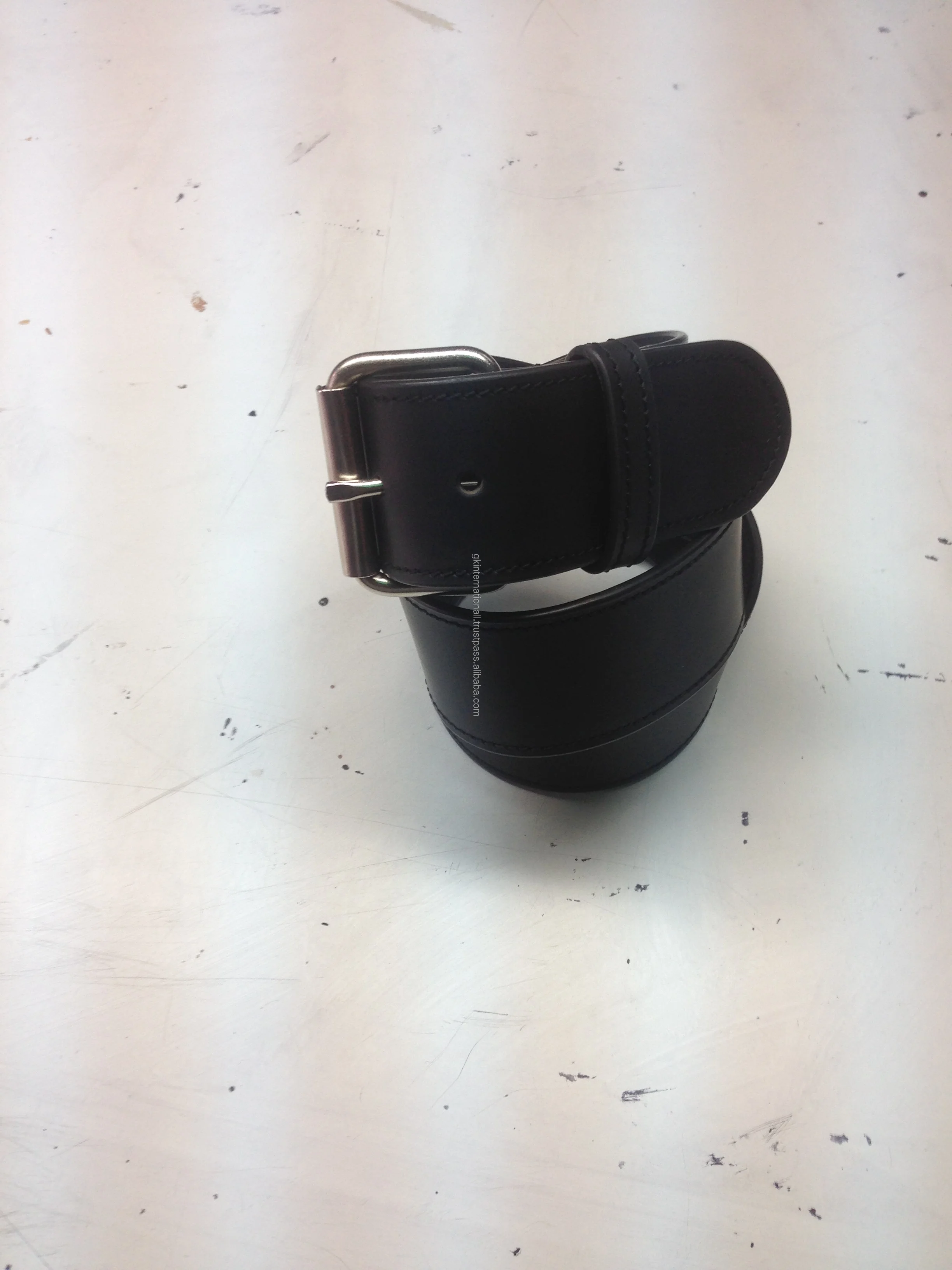 Heavy Duty 2 inches wide leather casual belt for men smooth high quality genuine leather belts & accessories at low price