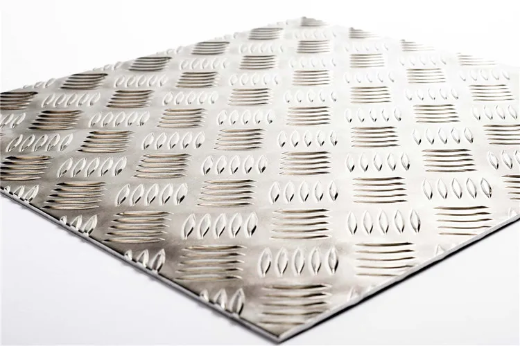 1060 China Supplier Aluminum Checkered Sheet Patterned Aluminum Plate 300mm Better Processability Formability