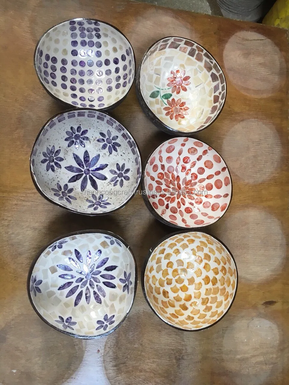 Натуральная Экологически чистая Кокосовая чаша/чаши из кокоса Вьетнам ручная работа дешевая покупка в большом количестве