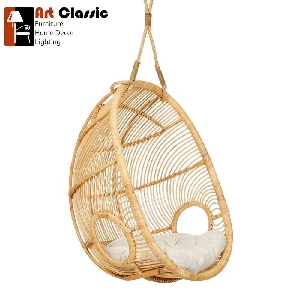 Подвесное кресло Cocon из натурального плетеного ротанга/натурального