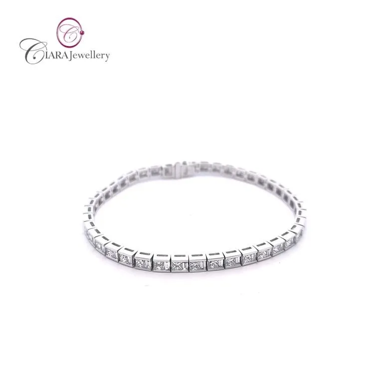 CLASSIC VS QUALITY JEWELLERY HAND MAKE CHANNEL SETTING 18 KARAT WHITE GOLD DIAMOND BRACELET