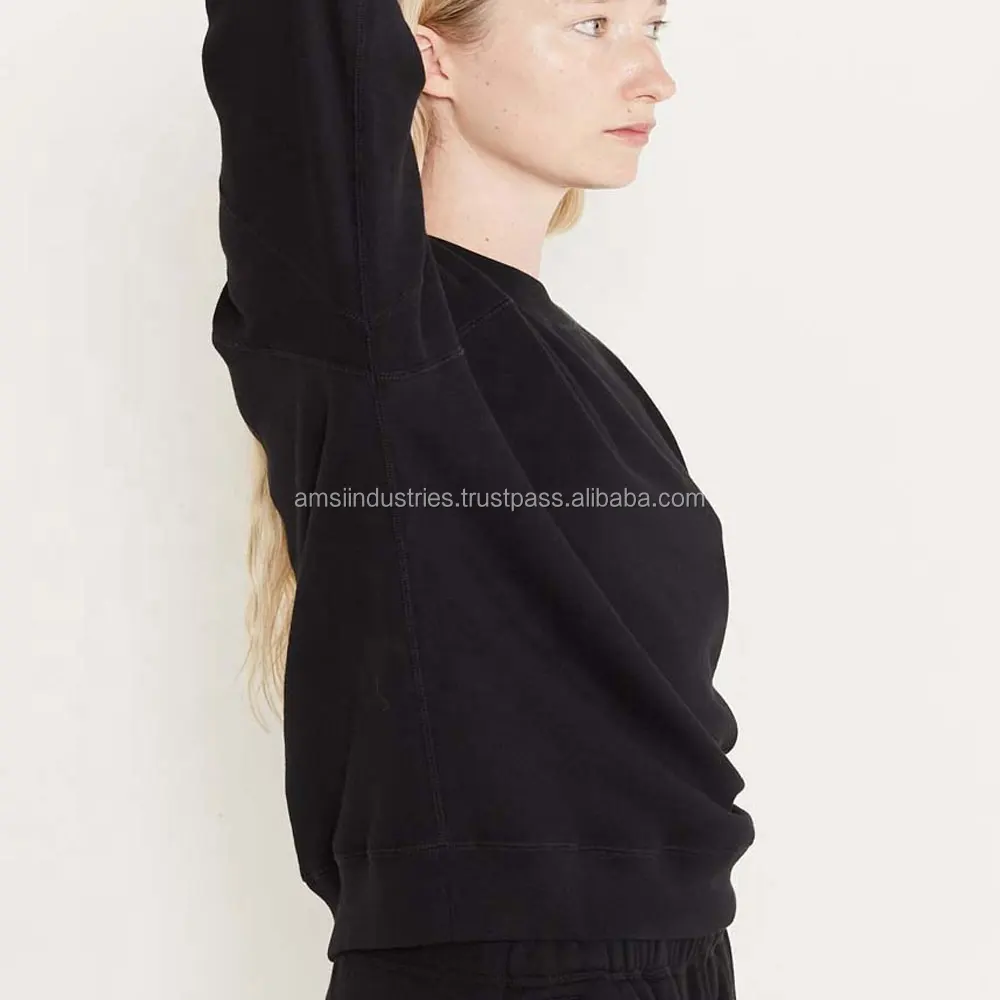 Women Street wear Fleece Sweatsuit Sweat-Wicking Comfortable Sweatsuit Fleece Fabric Sweatsuit