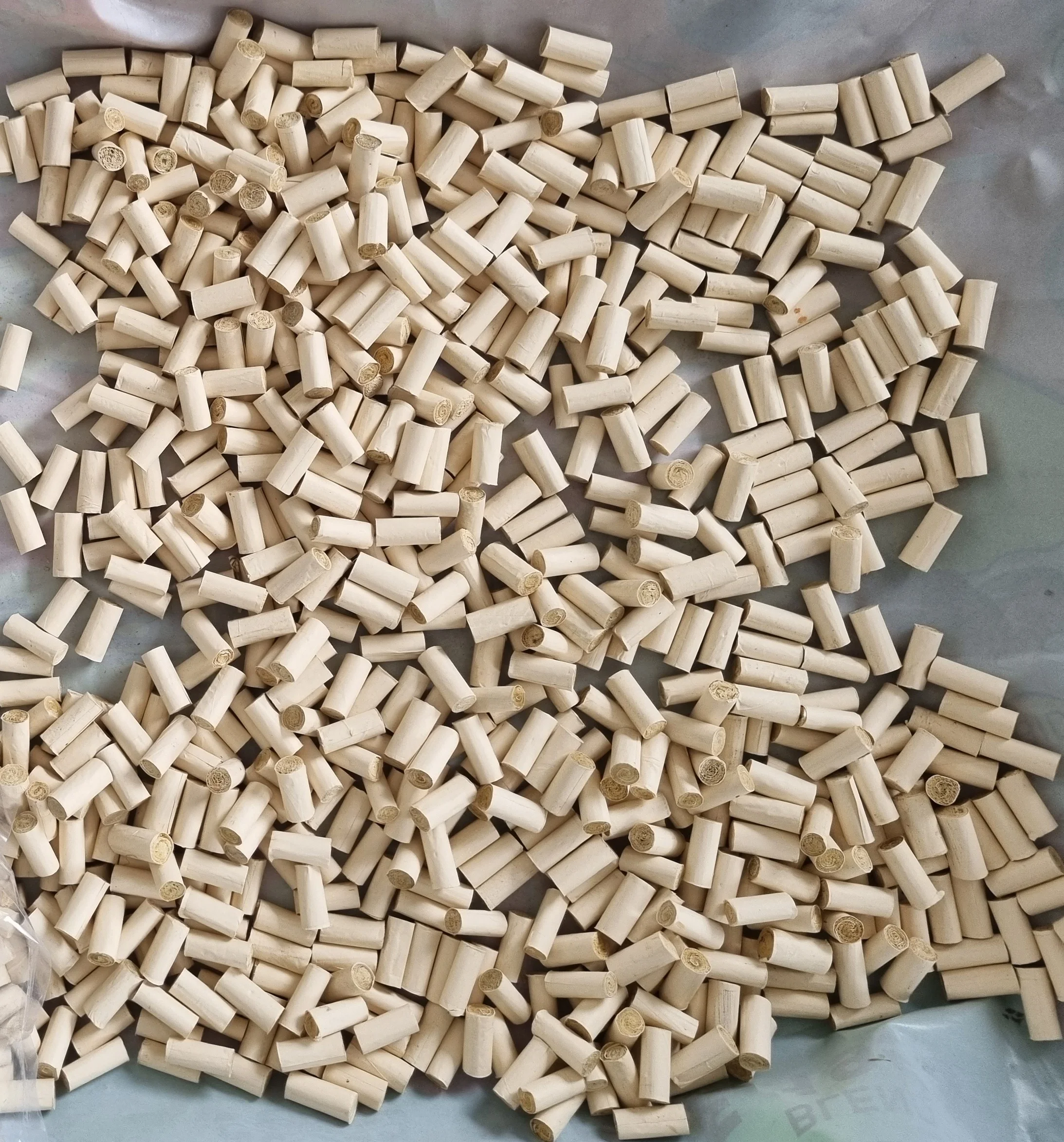 Round Corn Husk Filters.,..jpg