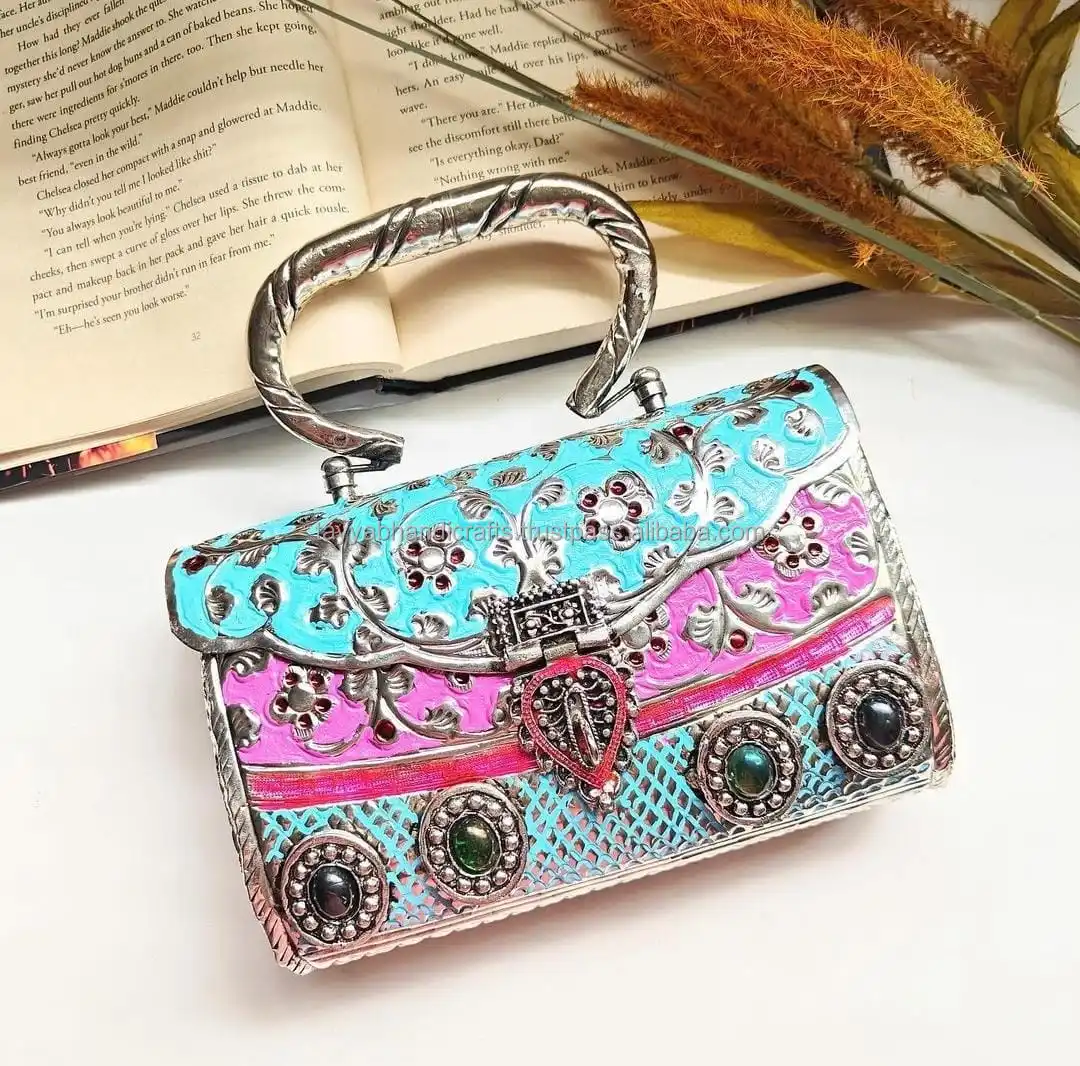 High Quality Handicrafts Hot Selling Women Summer Beach Mosaic Metal Round Hand Handbag Clutch Bag ladies purse from India