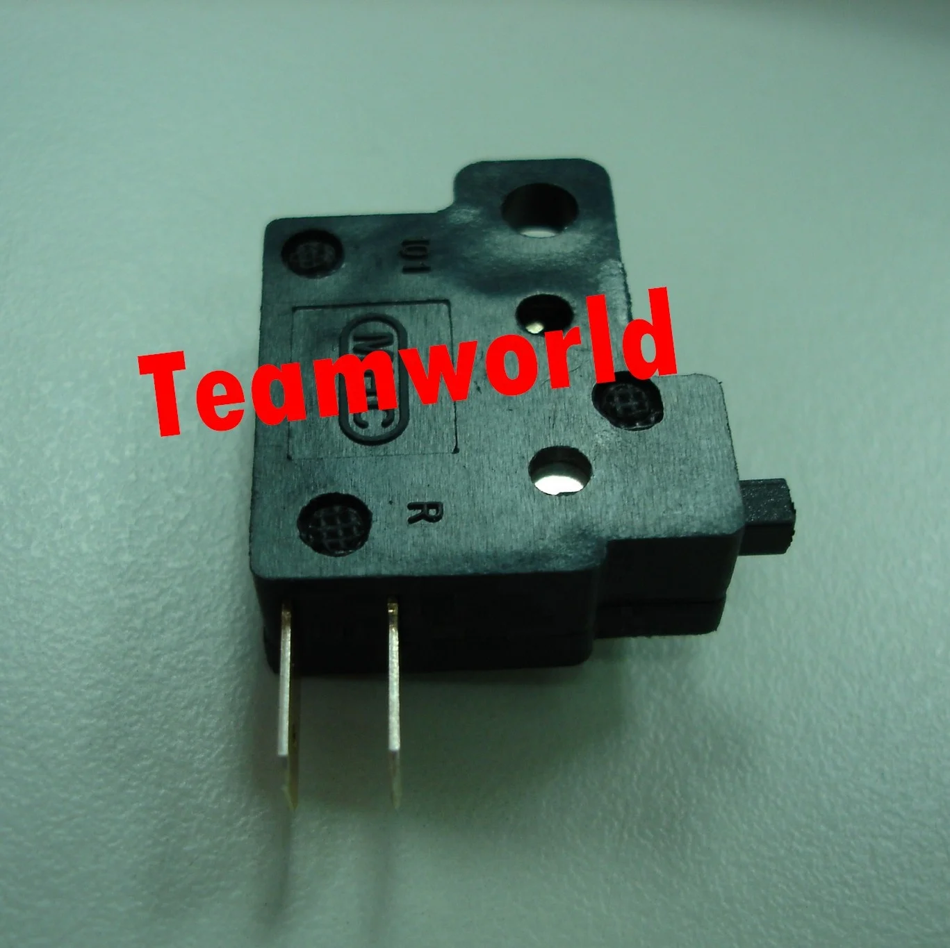 Genuine Stop Switch for Piaggio, SYM, Kymco, Honda (35340-KBN-9000, 35340-MA5-671, 35340-KNBN-901, 35340-M9Q-900, AP8224192)