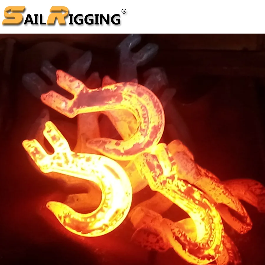 High Strength G80 Eye Self Lock Hook Drop Forged Alloy Steel Crane Hook For Lifting