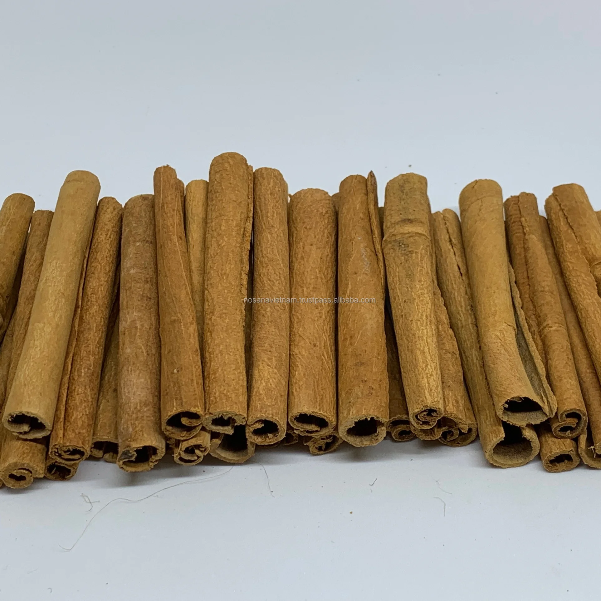 High Quality Best Price Cassia Cinnamon Stick (8-12cm)