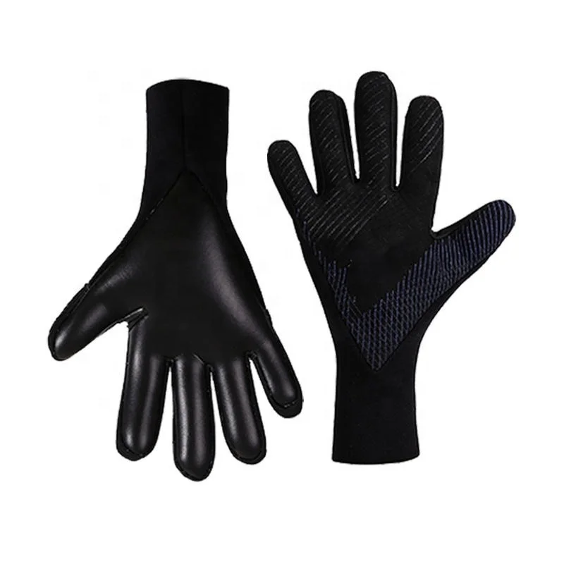 New Football Training Non Slip Thickened Goalkeeper Gloves Youth Soccer Equipment Professional Gloves Men