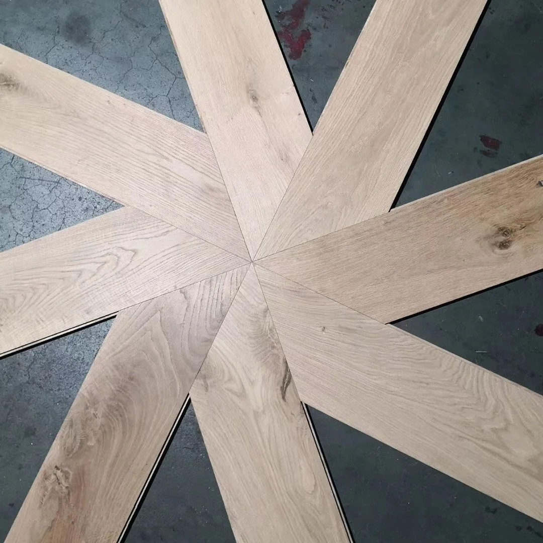 2022 new arrival poplar parquet! Engineered White Oak Chevron Flooring antique wood flooring parquet european