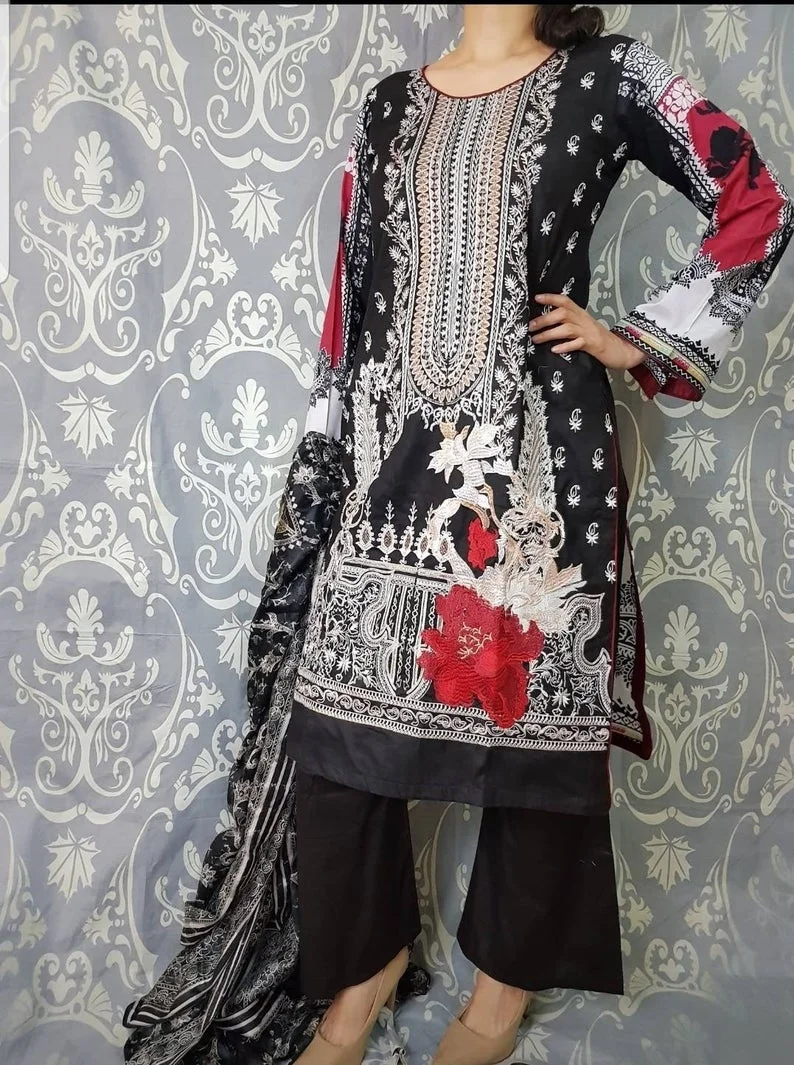 Indian Pakistani Embroidered Shalwar Kameez Lawn Suit Hot Selling Dress 2021
