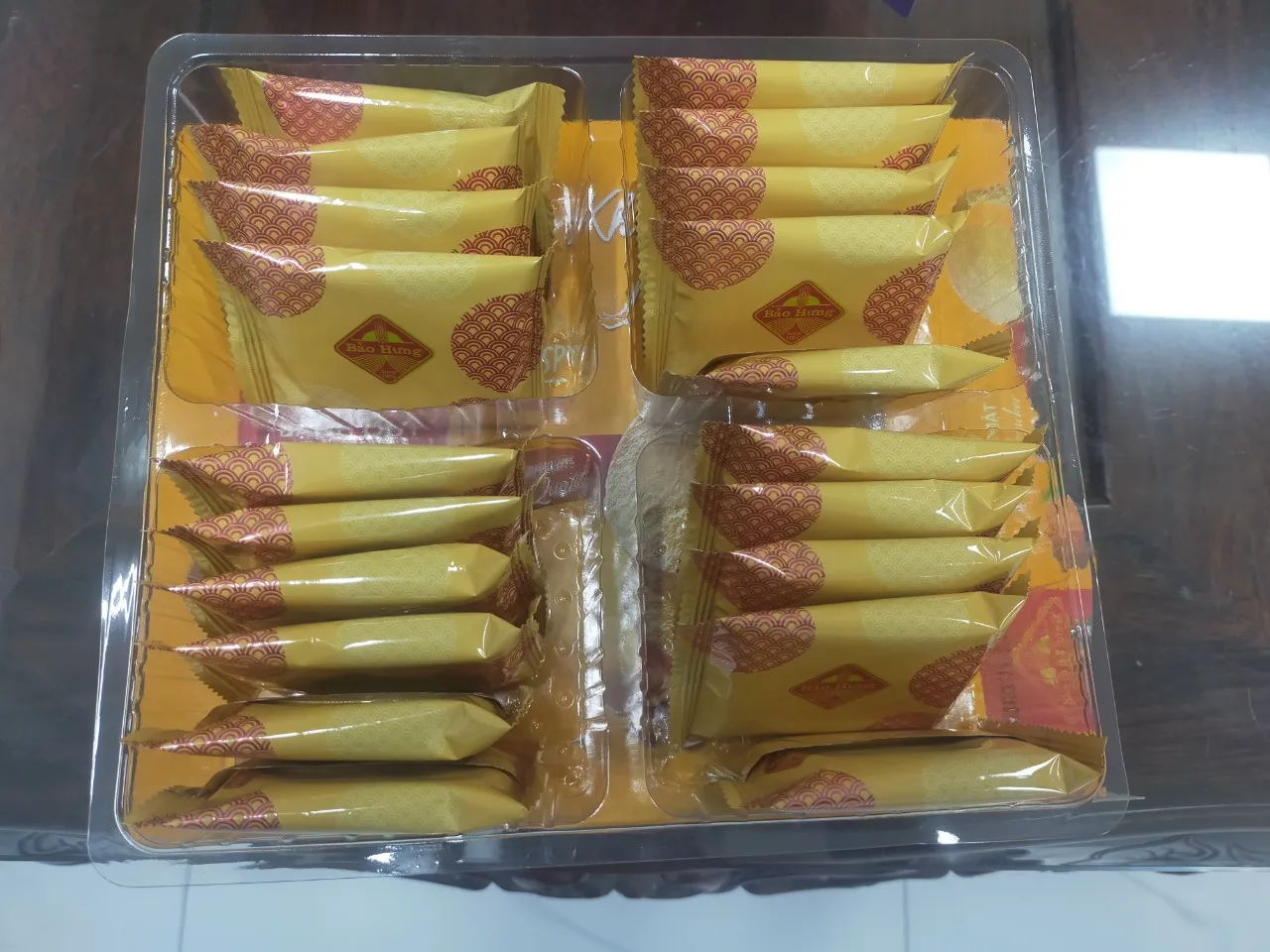 Premium Quality Bao Hung Sweet Potato Flavour Thin Crispy Cracker 250g IN PAPER BOX - Delicious
