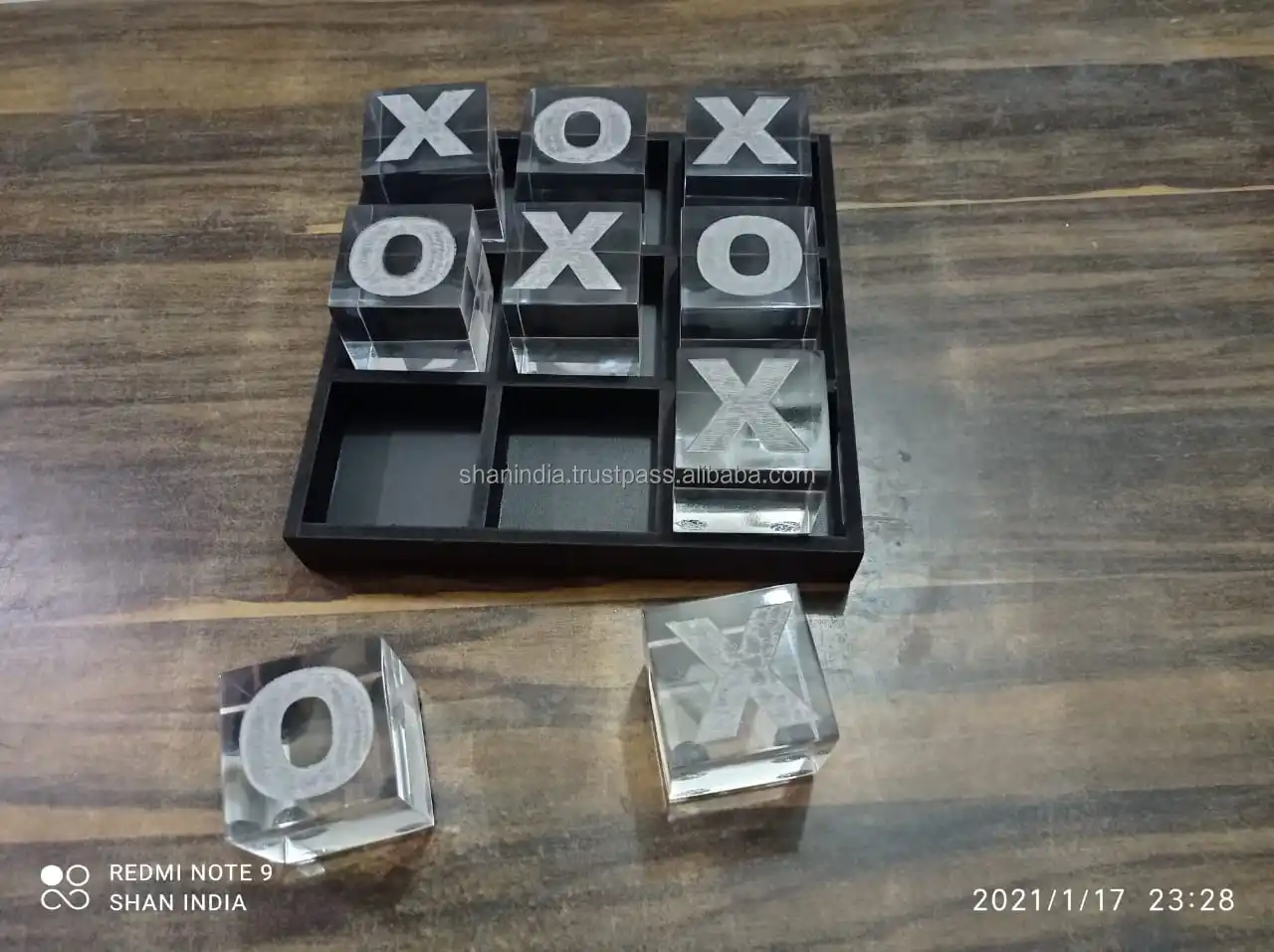 Best quality handmade Resin Wood acrylic Domino Games for homes Entertainment