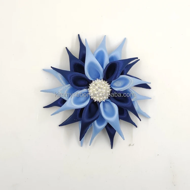 Chrysanthemum brooch5.jpg